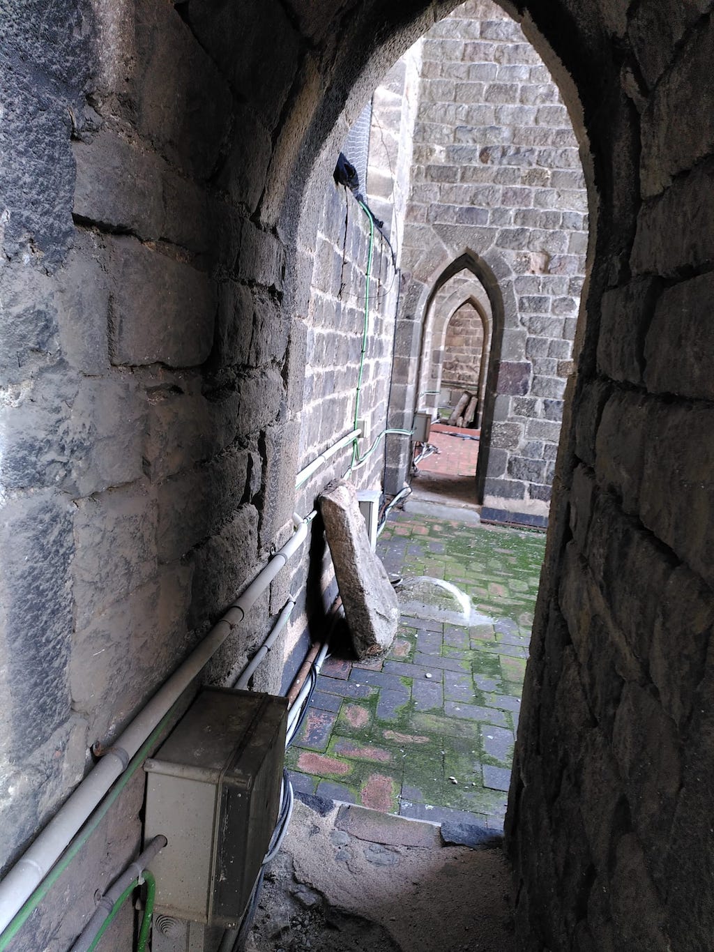 RECUPERACIÓ DE LA VENTILACIÓ NATURAL A L’ESGLÉSIA DE SANTA MARIA DEL PI